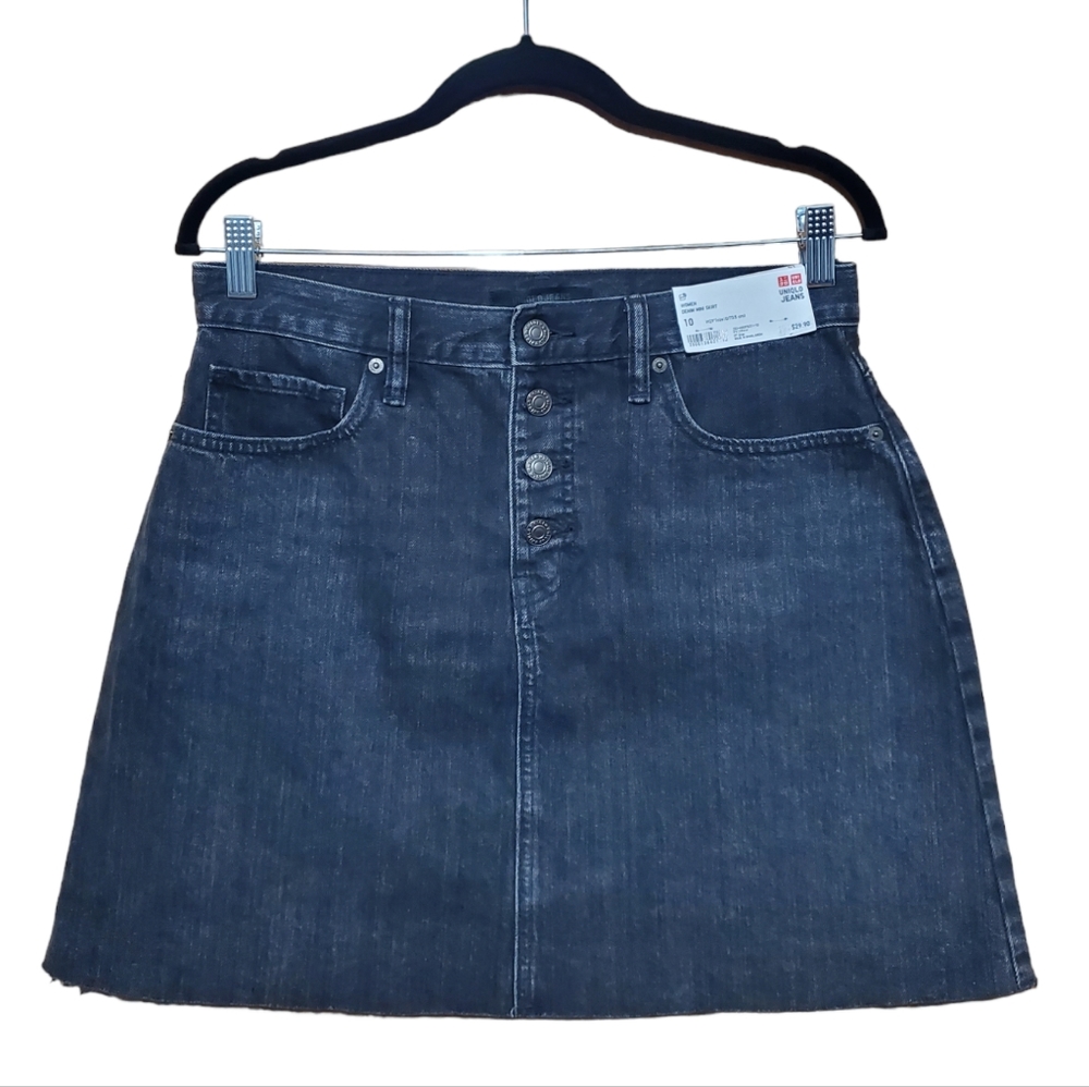 🛑SOLD- NWT Uniqlo Jeans faded black Denim mini skirt women Size 10 waist 29